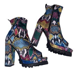 Liliana Montclair-21 High Heel Booties Size 7.5 NWOB